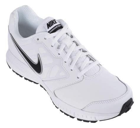 nike schoenen maat 42